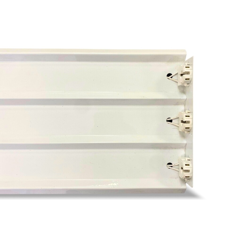 Artef. Ado. Acanaladito 3X40W P/ Fluor. LED